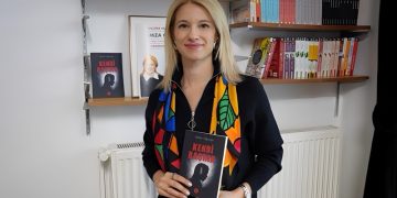 Nilüfer Yağcıoğlu’nun, ‘Kendi Başına’ Kitabı imza günü gerçekleşti