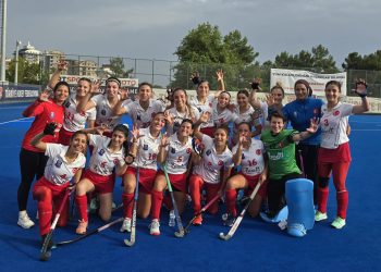 Avrupa şampiyonasında kadın ve erkekler yarı finalde