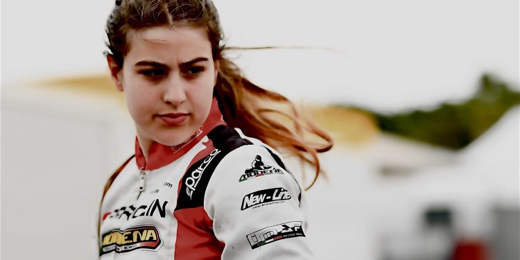 Ayşe’nin Hedefi Tuzla’da çifte podyum