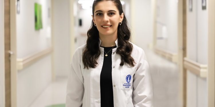 Diyetisyen İrem Aksoy : Yaza formda girmek için bu önerilere dikkat edin!