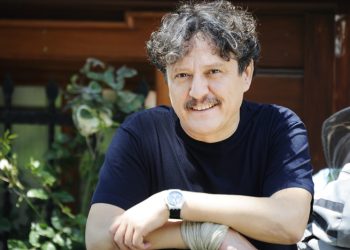 Oyuncu Okday Korunan: Yazmak cesaretli olmaktır…/Röportaj Özlem Güveli