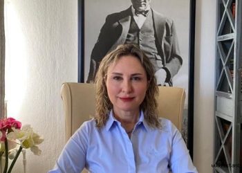 Hukukçu Figen Çalıkuşu’ndan zor soru: “Mafya mı devlete, devlet mi mafyaya operasyon çekiyor”
