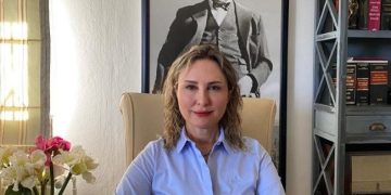 Hukukçu Figen Çalıkuşu’ndan zor soru: “Mafya mı devlete, devlet mi mafyaya operasyon çekiyor”