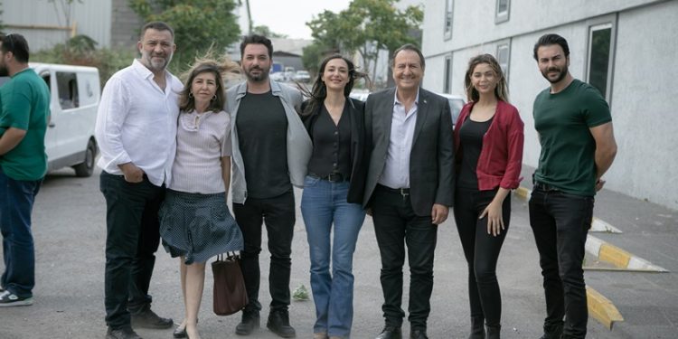 Arka sokaklar sezon finaliyle zirvede bıraktı