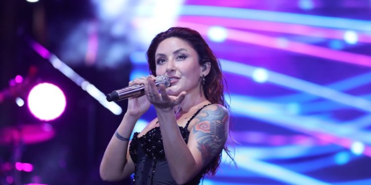 Likya Kaş Kültür ve Sanat Festivali’nde Melek Mosso rüzgarı esti