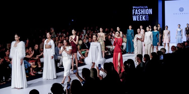 Antalya Fashion Week 7. kez moda severlere kapılarını açtı