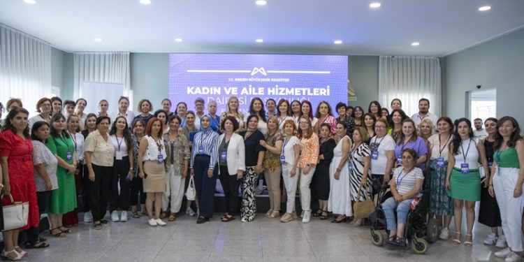 Mersinde ‘Kadın Çalıştayı’ Gerçekleşti