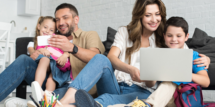 Çocuklarınızı internette yalnız bırakmayın