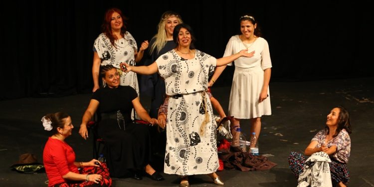 ‘Troyalı Kadınlar’ Büyük ilgi gördü