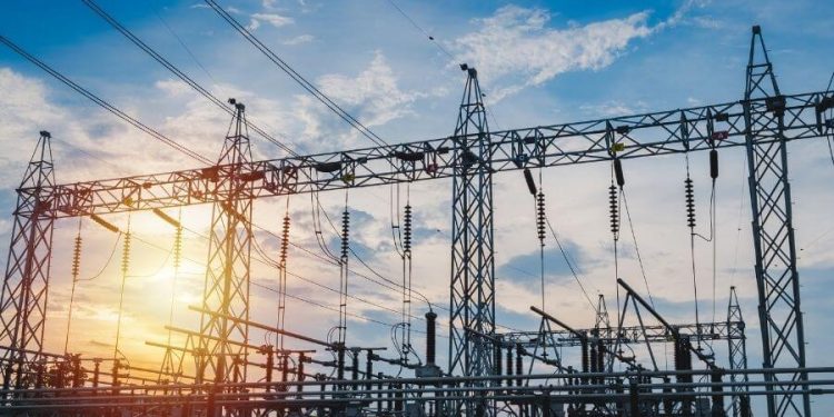 İşinize Güç Katın: Orta Gerilim Çözümleri Büyümeyi Nasıl Sağlıyor?