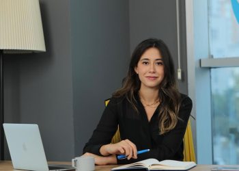 Sharz.net Genel Koordinatörü Ayşe Ece Şengönül