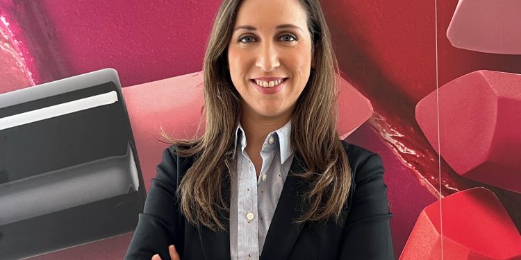 Avon Türkiye Hukuk Direktörü Ege Ergin, Avon Global Çoklu Kanal ekibine dahil oldu