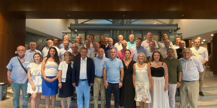 Ege İhracatçı Birlikleri ve İzmir Tarım Grubu Türk tarımının gelişimi için ortak lobi yapacak