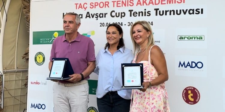Dr. Yasemin Savaş: “Tenis bir yaşam tarzıdır”