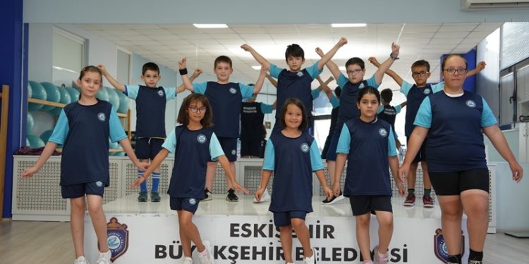 Eskişehir’de yaz dönemi çocuk spor eğitimleri