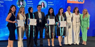 Teknosa’dan geleceğin kadın liderlerine sertifika