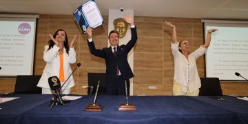 Muğla Belediye Başkanı Ahmet Aras, şiddete karşı tutum belgesi’ni imzaladı