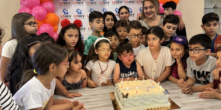 Lösev canım kardeşim ders evi mezunlarının karne heyecanı