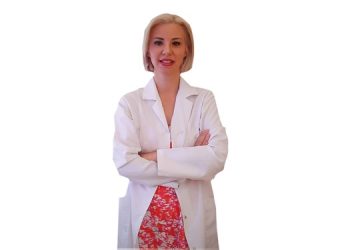 Ecz. Ebru Zavalsız: Güneş yanıklarının nedenleri, belirtileri ve önleme yöntemleri nelerdir?