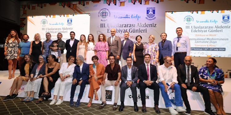 Bodrum’da edebiyat ve müzik şöleni