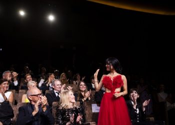 Beterböcek Beterböcek’in oyuncuları   Venedik Film Festivali prömiyerinde ayakta alkışlandı!