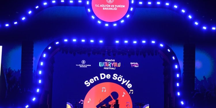 Türkiye Kültür Yolu Festivali amatör seslere de şans veriyor