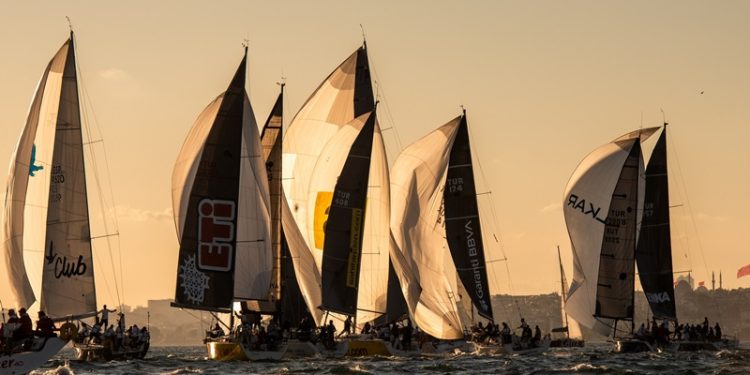 TAYK Slam-Eker Olympos Regatta Yelken Festivali’nde Yat Sınıfı Yarışları 28 takım ile start aldı