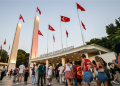 İzmir zamanın ötesine geçecek