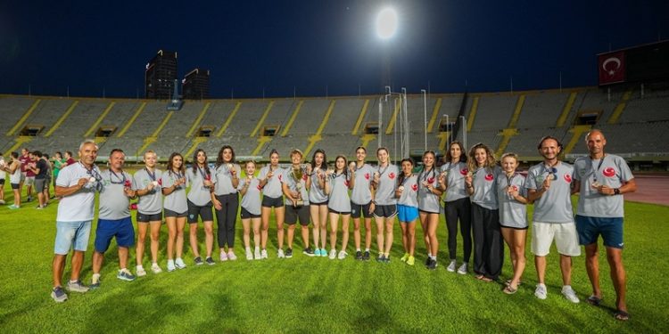 Gaziemir’in amazonları yeniden Süper Lig’de