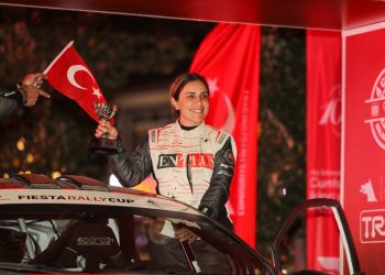 Türk Ralli Pilotu Nazan Zorlu, İtalya Ralli Şampiyonasındaki iki yarışıyla liderliğe yükseldi