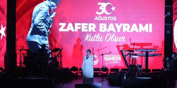 Üsküdar Belediye Başkanı Sinem Dedetaş: “Üsküdar’ımız için durmadan dinlenmeden, birlikte çok güzel işlere imza atacağız. Üsküdar halkı ve İstanbul için tüm imkan ve gücümüzle çalışmaya devam edeceğiz”