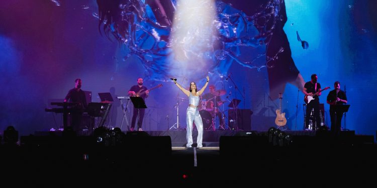 Erzurum Kültür Yolu Festivali’nde Tuğba Yurt sahne aldı