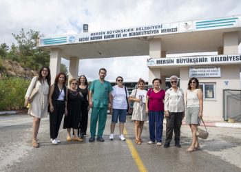 Kadın Dernekleri’nden ve Hayvan Severlerden Tam not