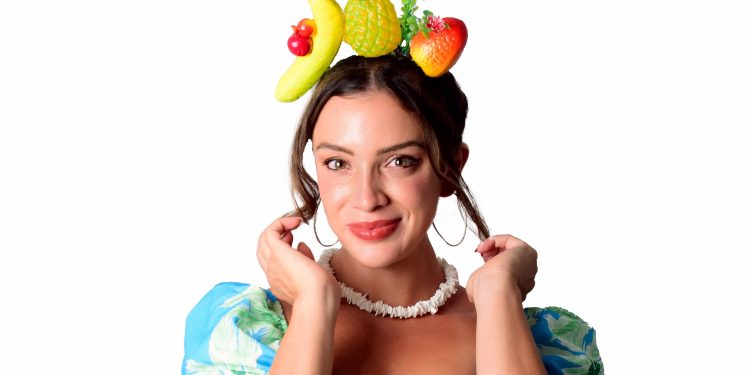 Esra Poryalı’dan “Karaipler’e uzanan bir ayrılık hikayesi”