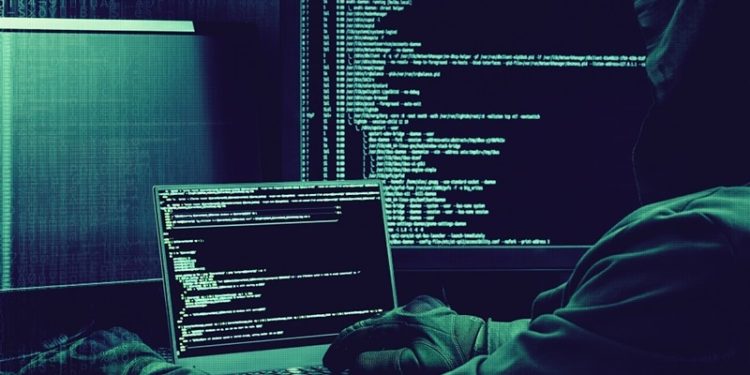 Siber casuslar güvenlik açıklarından içeri sızıyor