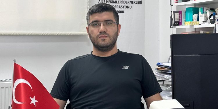 Mersinde Aile Hekimine Bıçak çekildi