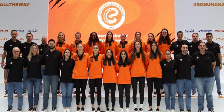 Eczacıbaşı Dynavit, 2024-2025 sezonunu düzenlediği basın toplantısıyla açtı