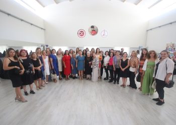 ‘KADIN ‘Yeryüzünde Gördüğünüz Her şey Kadının Eseridir’