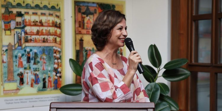 “İnsan Dünyadır” Minyatür sergisi kapılarını açtı