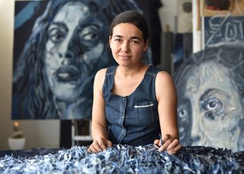 Sanat dünyasında bir ilk: Geri dönüşen uçurtmalar ile sanat eseri