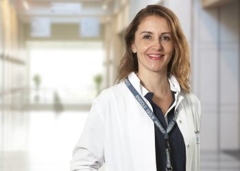 Op. Dr. Burcu Usta Uslu : Doktora danışmadan lens kullanmayın