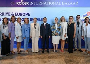 Kocaeli Büyükşehir Belediye Başkan Vekili Berna Abiş : Kadının gücü toplumun gücüdür