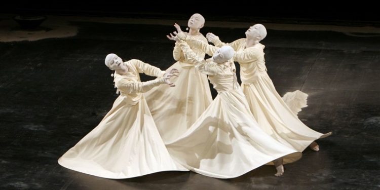 Japon Efsanesi Utsushi Gösterisinde Elektromak, Toshiba’dan 50. Yıl ödülünü aldı