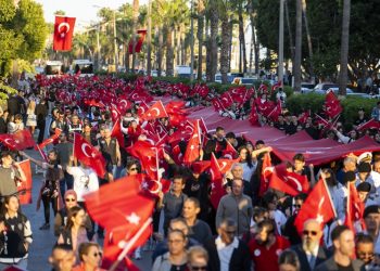 “Cumhuriyet Bir Aydınlanma Projesidir”