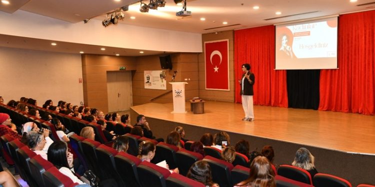 Sıla Topçam ile masalların büyülü dünyasında yolculuk