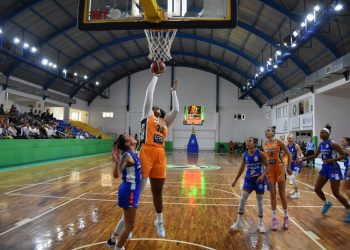 Gürespor 4’te 4 yaptı