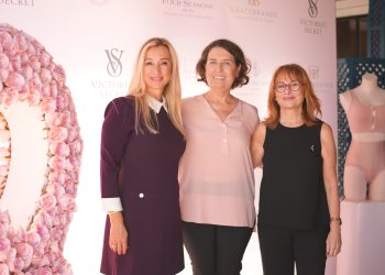 Victoria’s Secret Türkiye meme kanseri ile mücadelede Pembe İzler Kadın Kanserleri Derneği ile el ele