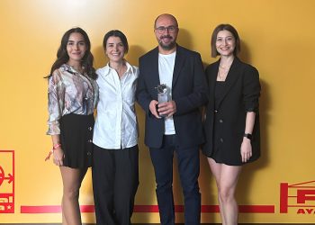 AgeSA’nın Sıra Dışı Kampanyasına Kristal Elma’dan üç ödül