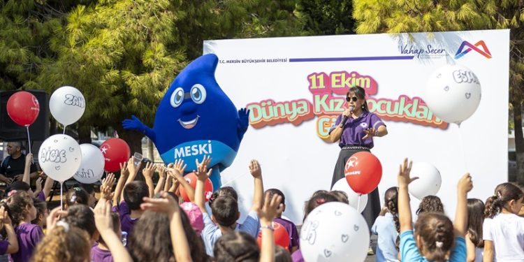 Mersin ‘Dünya Kız Çocukları Günü’nü kutladı