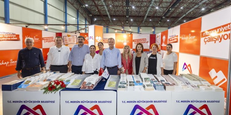 9. Mersin CNR Kitap Fuarı’nın ve ‘Uluslararası Yenişehir Kültür Festivali’nin açıldı